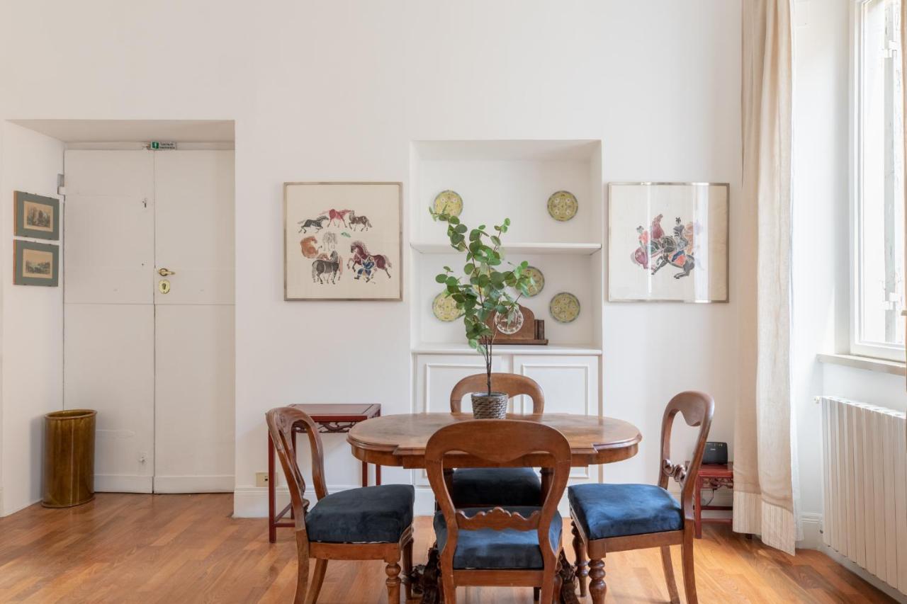 Iflat Elegant Apartment In 18Th Century Palace Rom Eksteriør billede