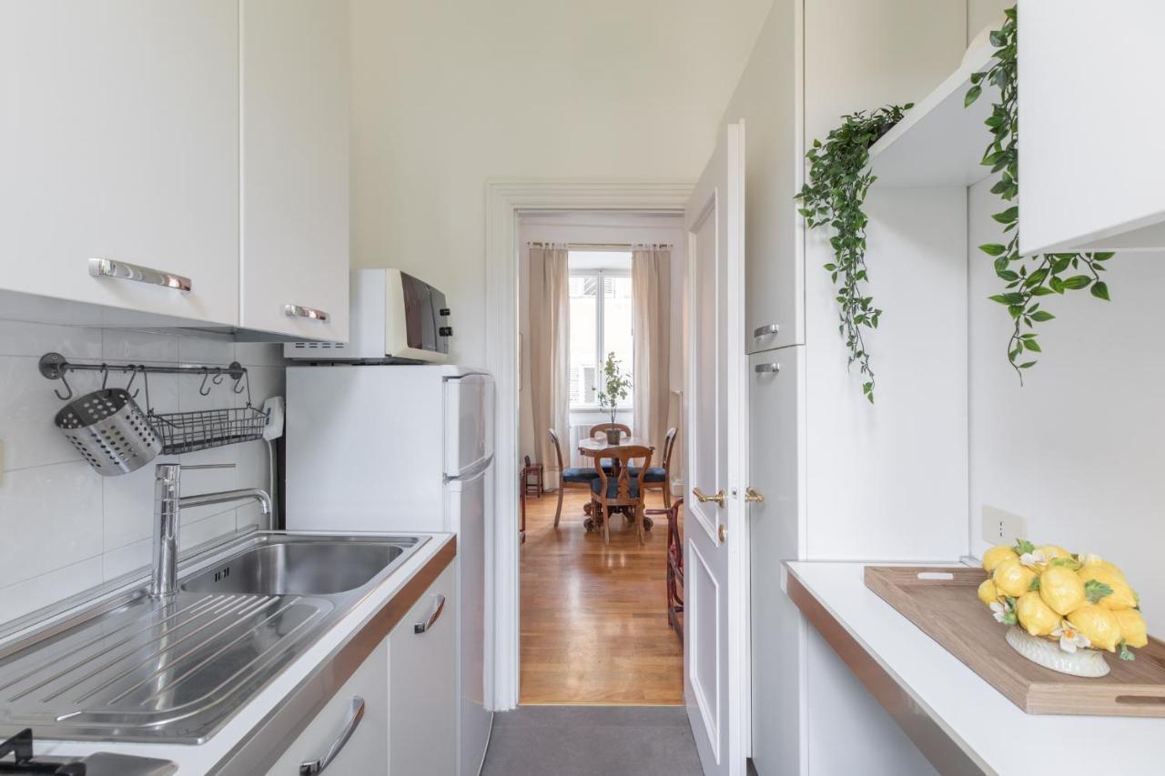 Iflat Elegant Apartment In 18Th Century Palace Rom Eksteriør billede